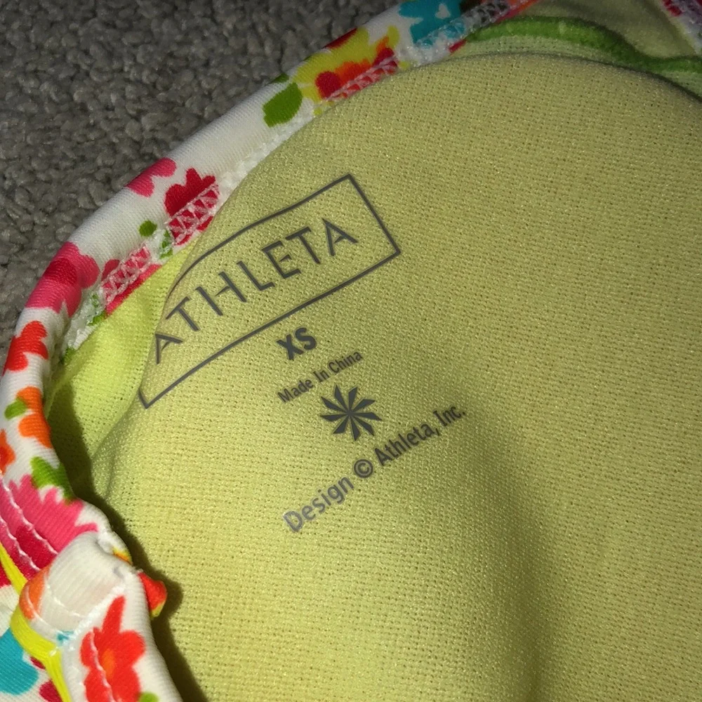 Athleta Tankini Top Swimwear XS Floral‎ Multi Colored